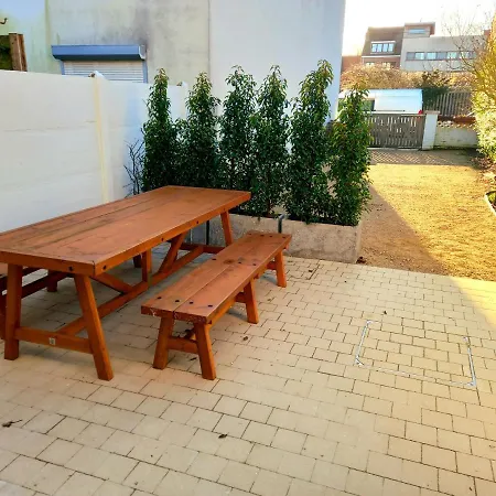 Dom wakacyjny Dunes Et - Terrace, Garden And Free Parking Space